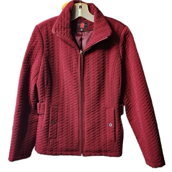 Women's Gallery Red Quilted Jacket Adjustable Sides Pockets Size 1X - Picture 1 of 8